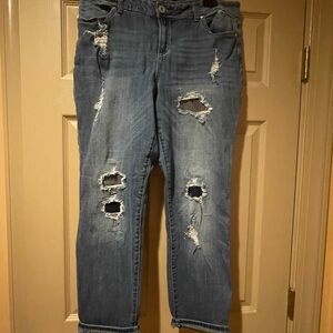 INC International Concepts Distressed Jeans, Regular‎ Fit/Crop, Size 14P